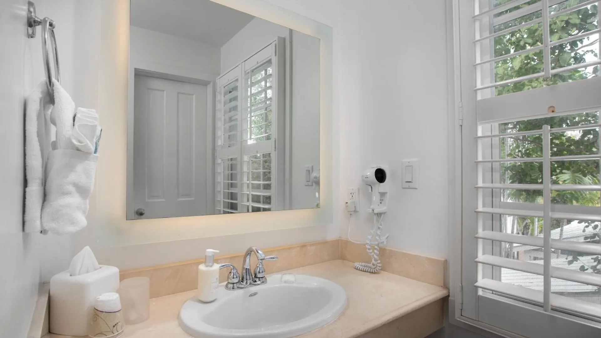 Paradise Inn - Adult Exclusive Key West 3*,